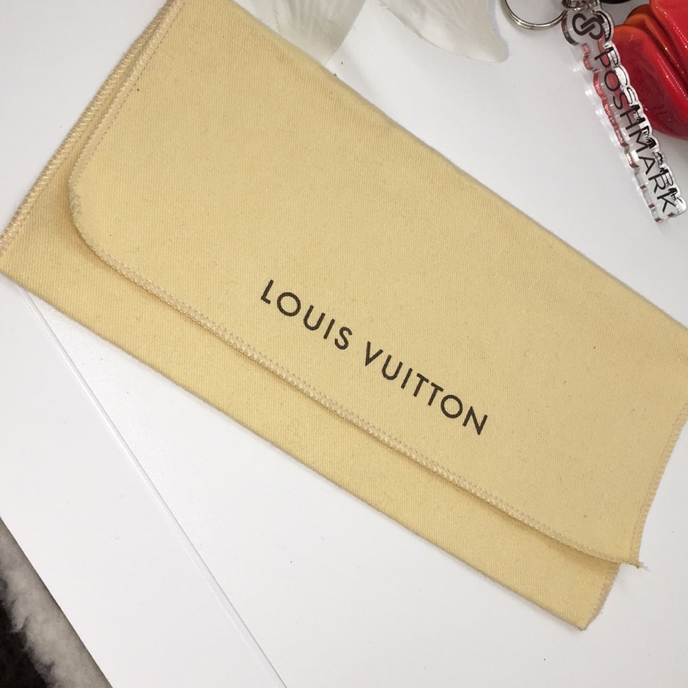 Louis Vuitton Wallet Dustcover